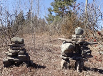 We find many inukshuks in our travels, but these were just off the trail east of Hastings.